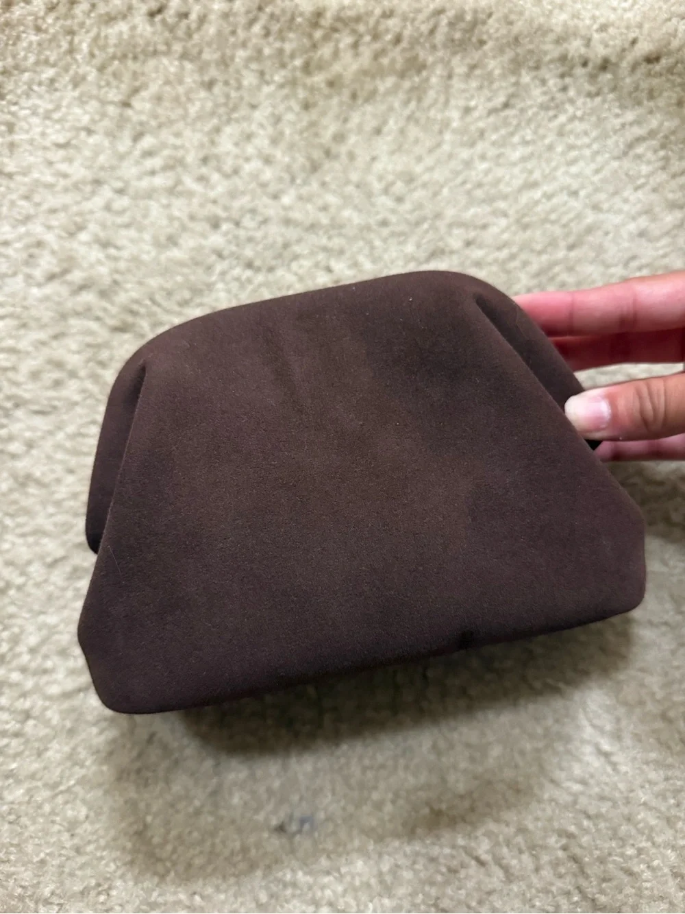 Gisou Limited Edition Pouch (Fall 2025) VERY RARE & HTF, PRICE FIRM